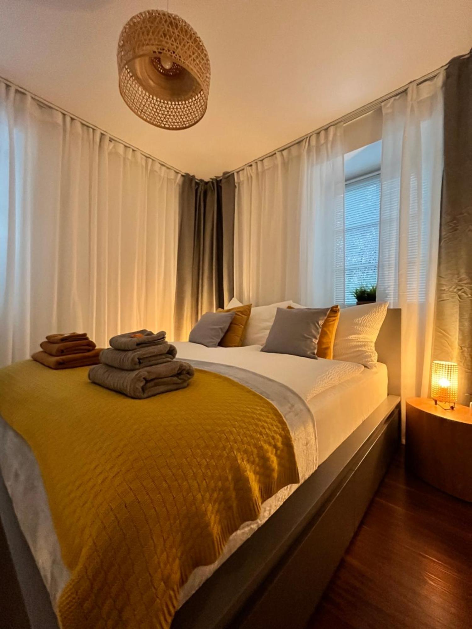 Apartment M4 Salzburg Bagian luar foto